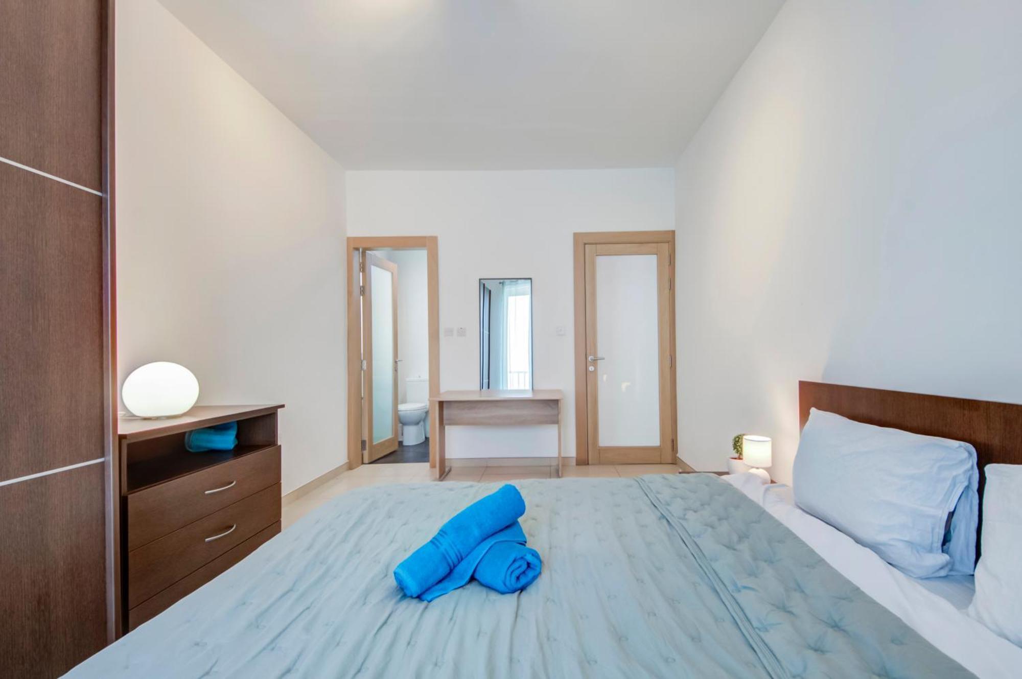 Modern 2Br Apt With Balconies In St Julians, Paceville - Apt 5 By Vaganza Saint Julian's Exterior foto