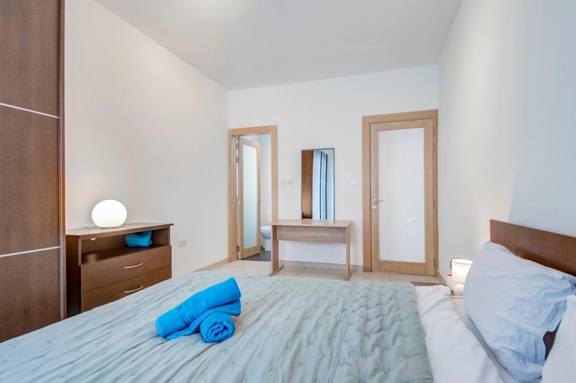 Modern 2Br Apt With Balconies In St Julians, Paceville - Apt 5 By Vaganza Saint Julian's Exterior foto