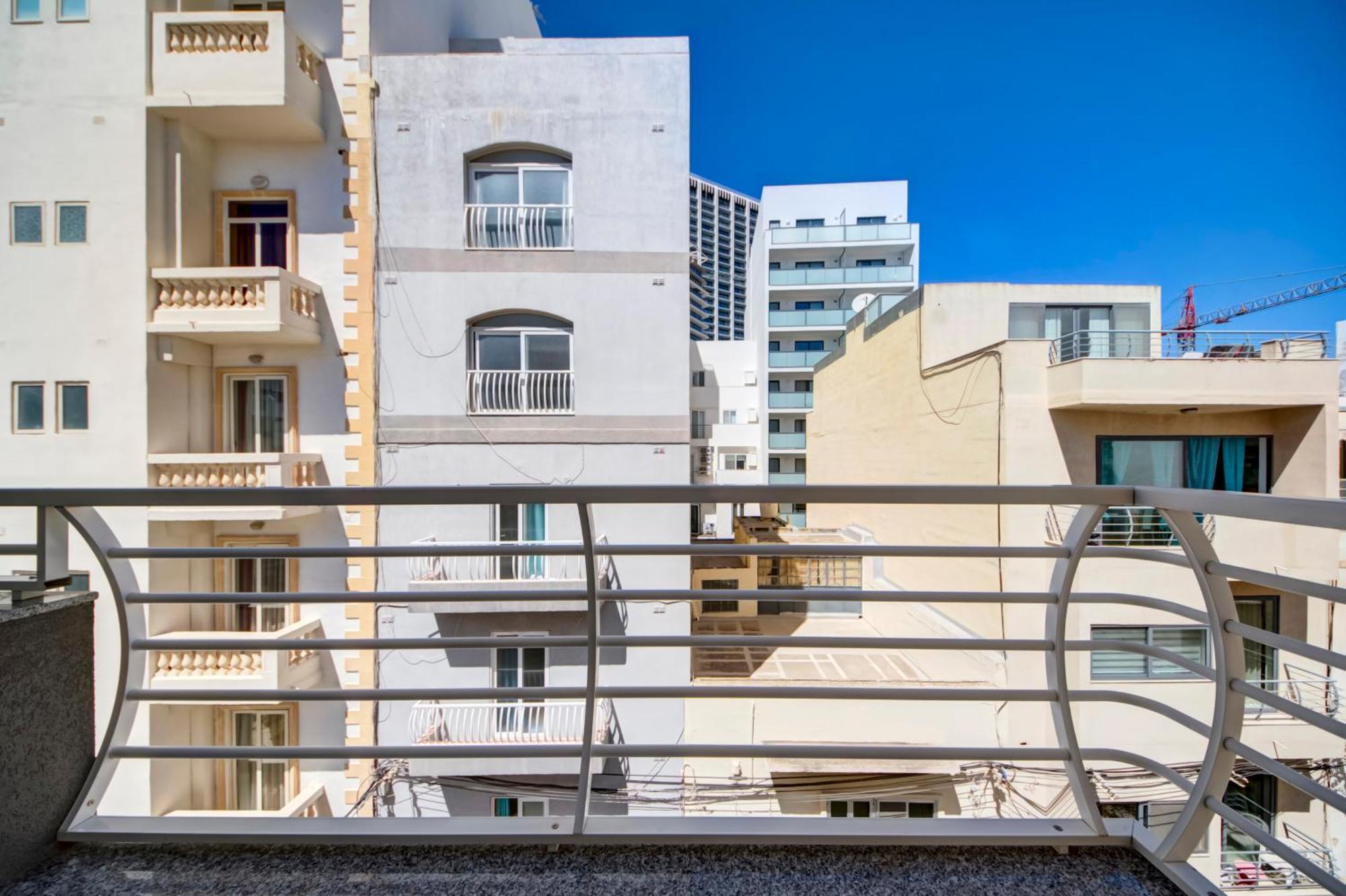 Modern 2Br Apt With Balconies In St Julians, Paceville - Apt 5 By Vaganza Saint Julian's Exterior foto